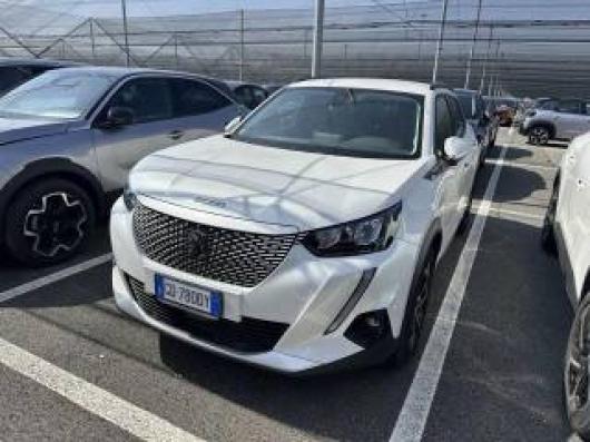 usato PEUGEOT 2008