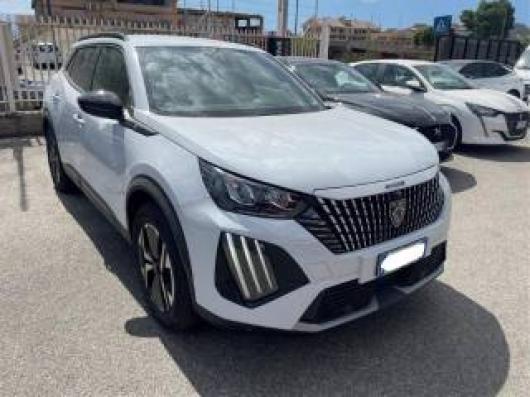 usato PEUGEOT 2008
