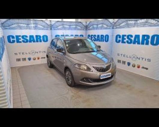 usato LANCIA Ypsilon