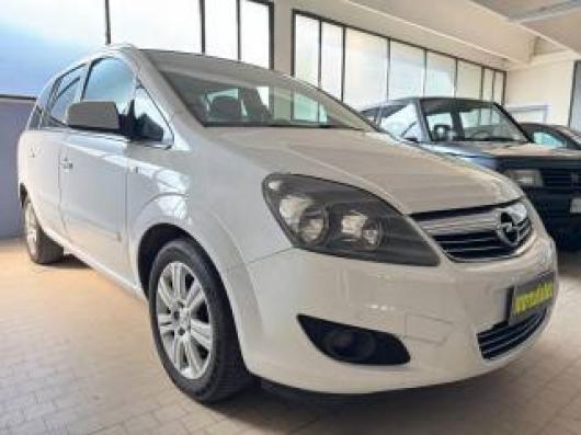 usato OPEL Zafira Tourer