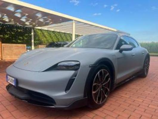 usato PORSCHE Taycan