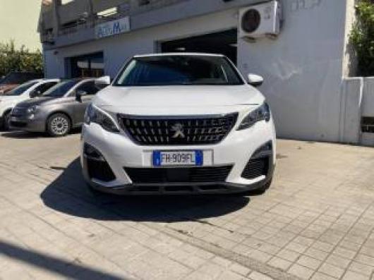 usato PEUGEOT 3008