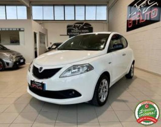 usato LANCIA Ypsilon