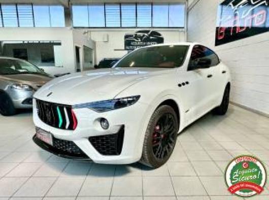 usato MASERATI Levante