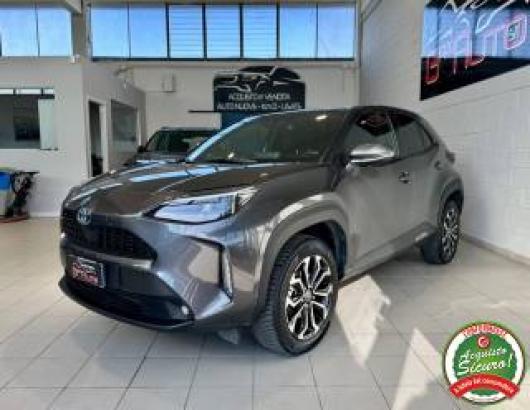 usato TOYOTA Yaris Cross