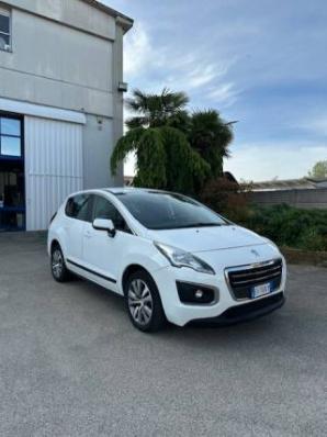 usato PEUGEOT 3008
