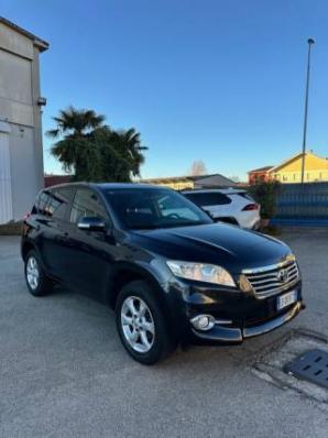 usato TOYOTA RAV 4 MY23