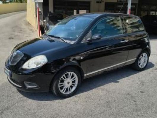usato LANCIA Ypsilon