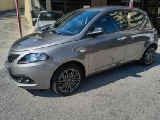 usato LANCIA Ypsilon