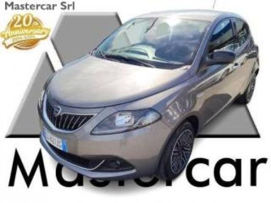 usato LANCIA Ypsilon
