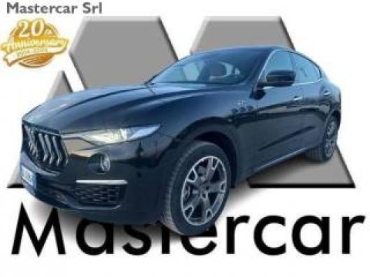 usato MASERATI Levante