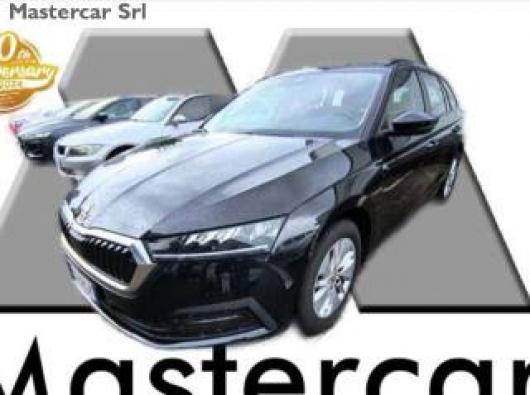 usato SKODA Octavia