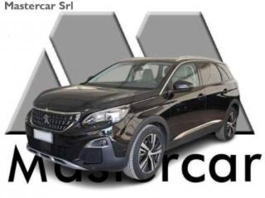 usato PEUGEOT 5008