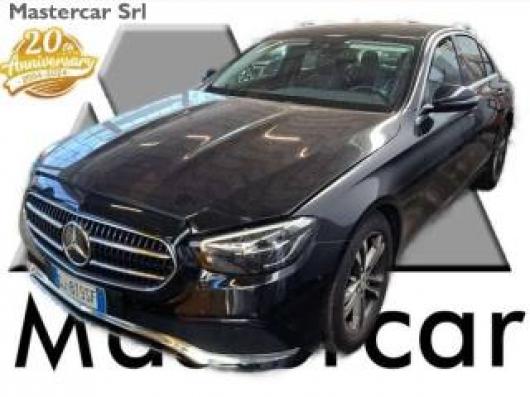 usato MERCEDES E 200