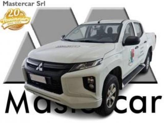 usato MITSUBISHI L200