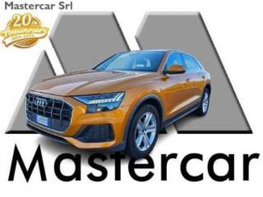usato AUDI Q8