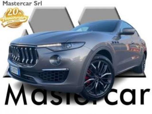 usato MASERATI Levante