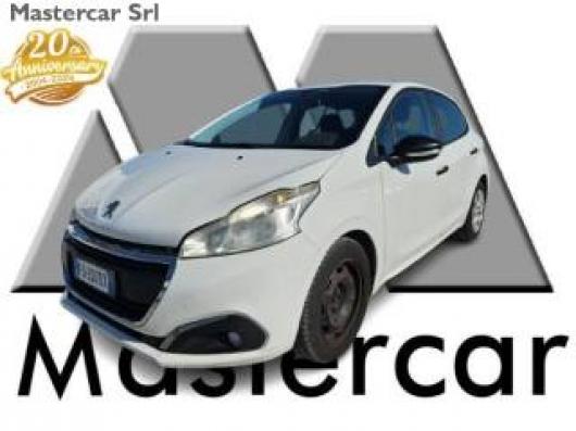 usato PEUGEOT 208