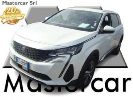 usato PEUGEOT 5008