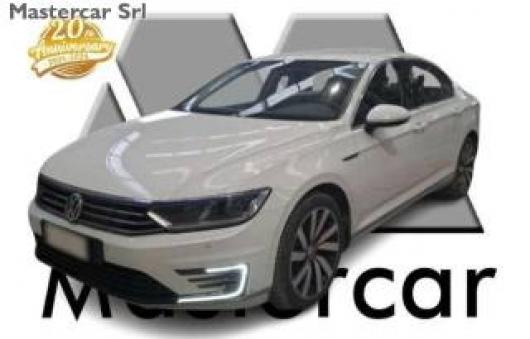 usato VOLKSWAGEN Passat