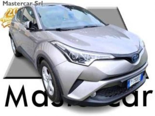 usato TOYOTA C HR