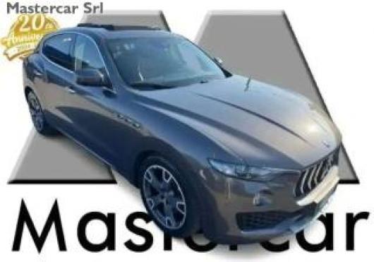 usato MASERATI Levante