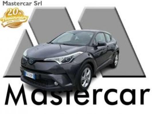 C HR