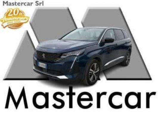 usato PEUGEOT 5008