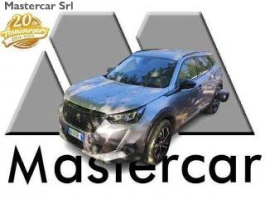 usato PEUGEOT 2008