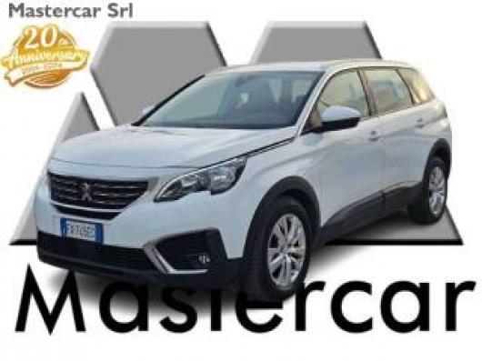 usato PEUGEOT 5008