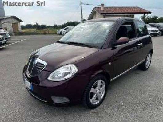 usato LANCIA Ypsilon