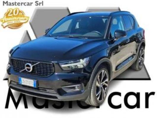 usato VOLVO XC40