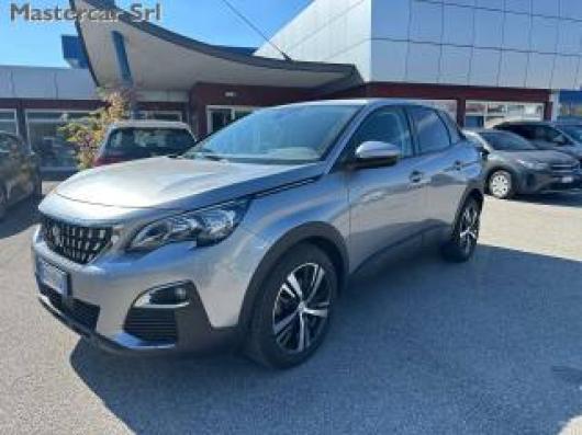 usato PEUGEOT 3008