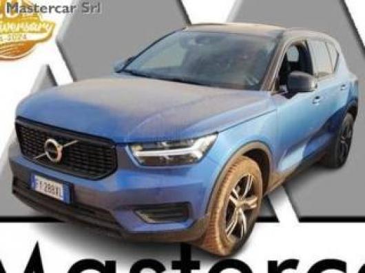 usato VOLVO XC40