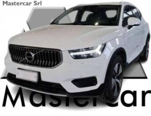 usato VOLVO XC40