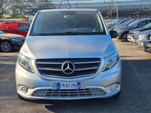 usato MERCEDES Vito