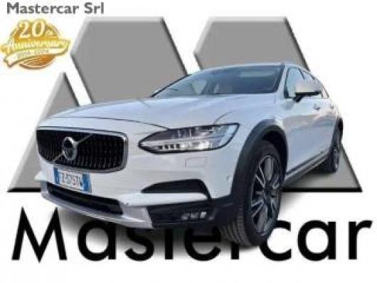 V90 Cross Country