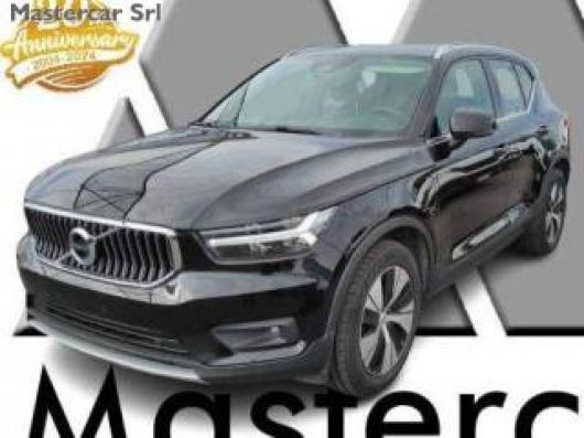 usato VOLVO XC40