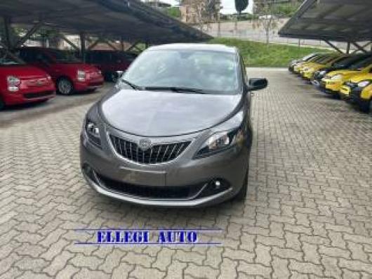 nuovo LANCIA Ypsilon