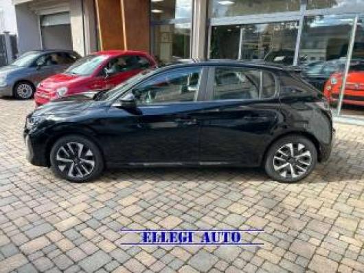 nuovo PEUGEOT 208