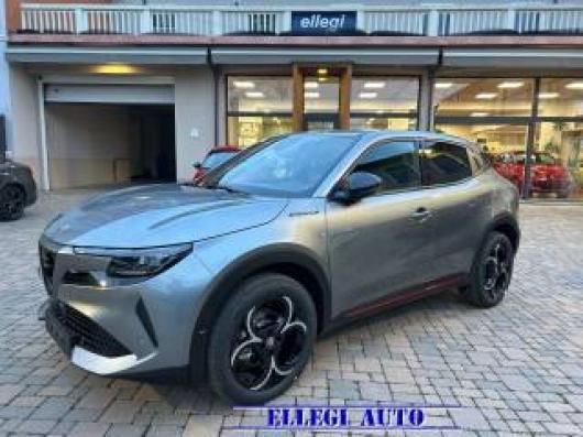 nuovo ALFA ROMEO Junior