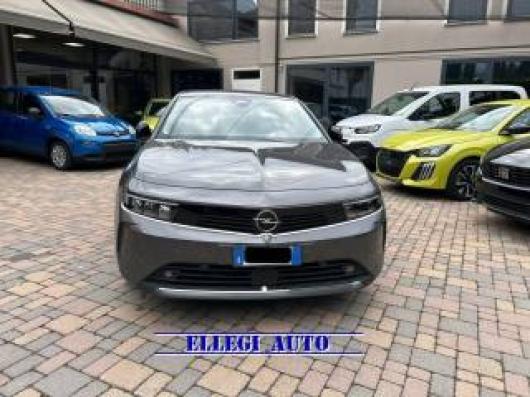 nuovo OPEL Astra