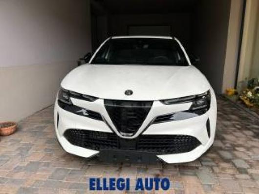 nuovo ALFA ROMEO Junior
