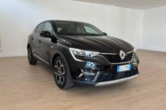 usato RENAULT Arkana