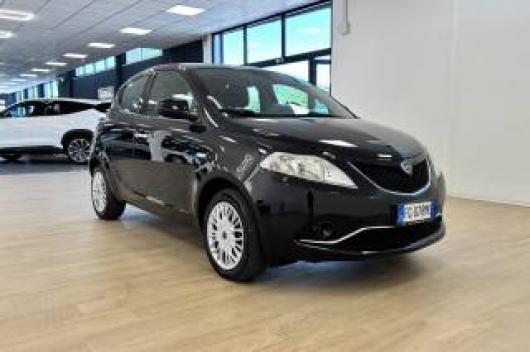 usato LANCIA Ypsilon
