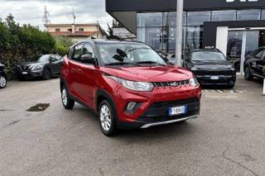 KUV100