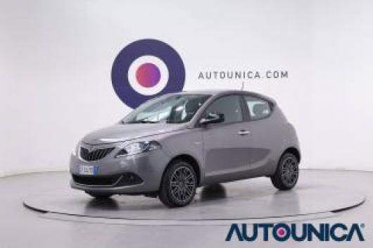 usato LANCIA Ypsilon