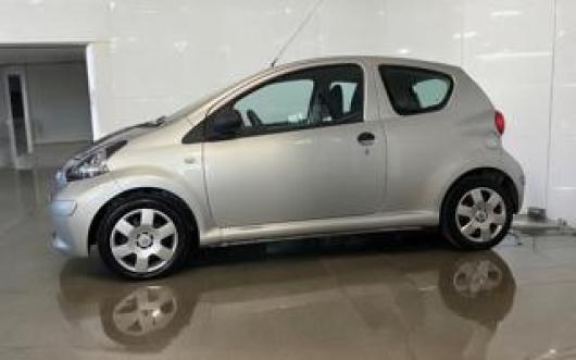 usato TOYOTA Aygo