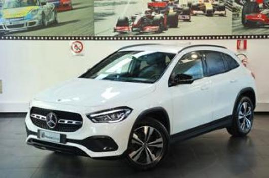 usato MERCEDES GLA 200
