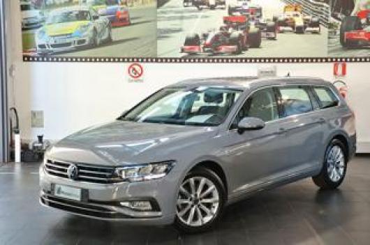 usato VOLKSWAGEN Passat Variant